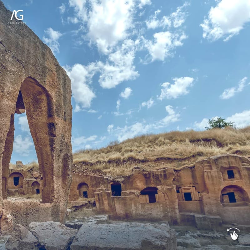 رحلة في أروقة التاريخ