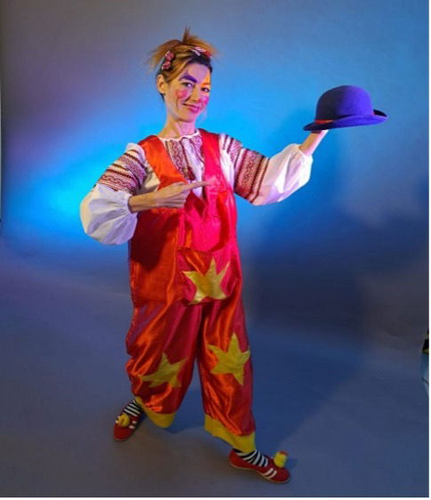 הליצנית  "לה מים"