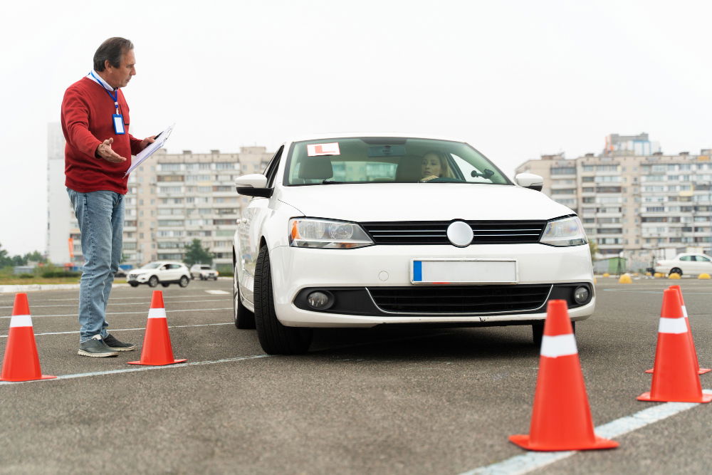 Are Refresher Lessons in Manchester the Driving Boost You Need?