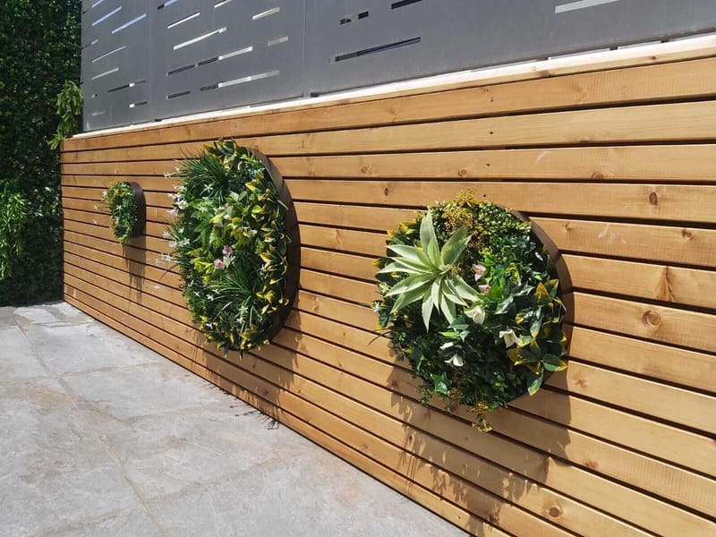 דקורציה אומנותית בעבודת יד