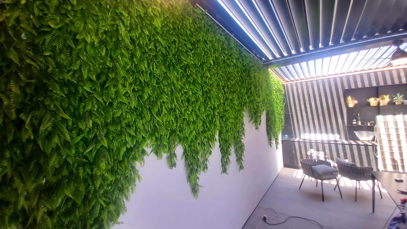 קירות ירוקים