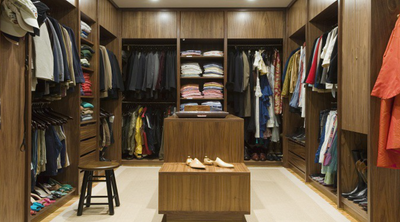guide complet sur la création d'un dressing sur mesure pour votre maison