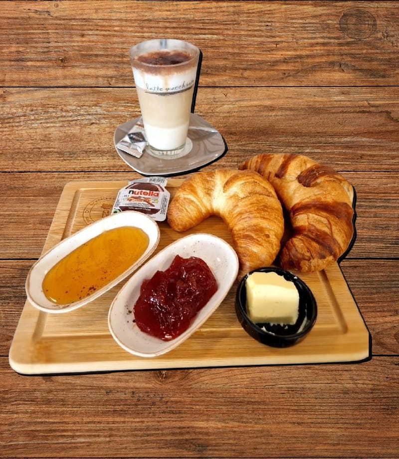 Französisches Frühstück