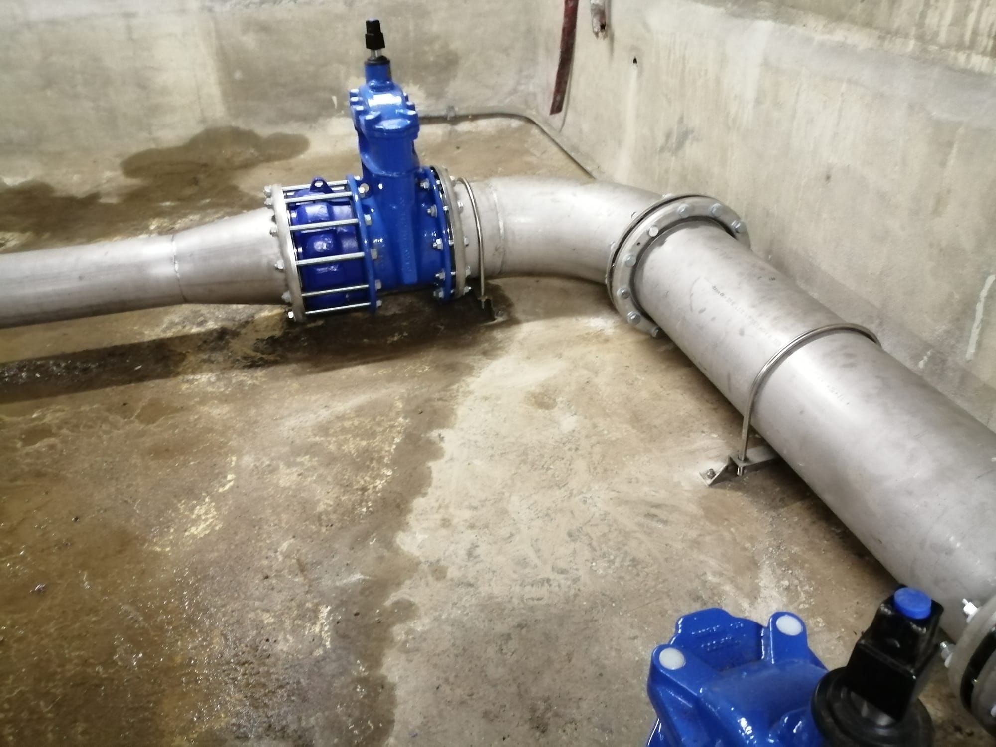 Tuyauterie de captation d'eau pour véolia Torcy