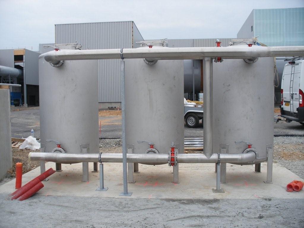 Liaison des cuves du charbon actif