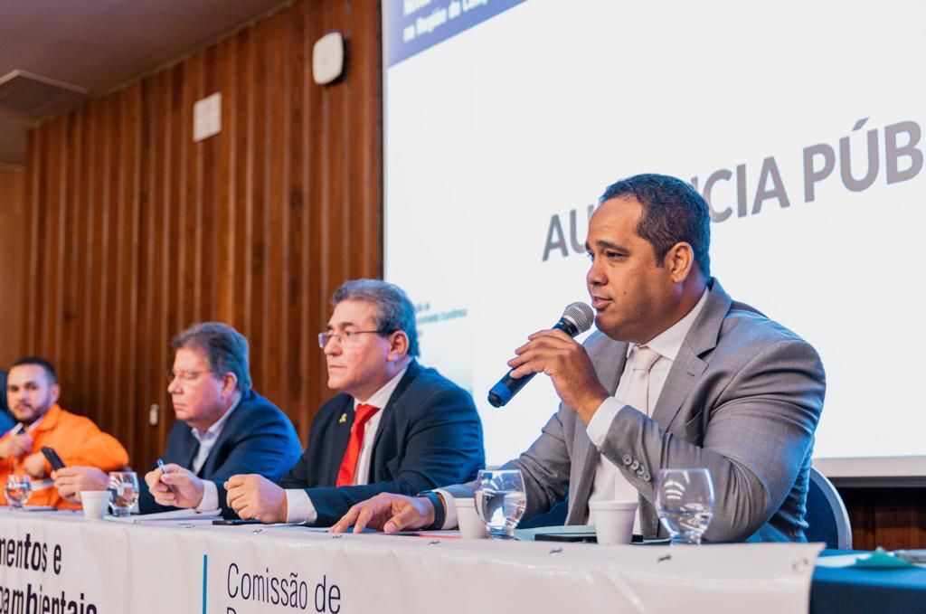 Audiência Pública debate como equilibrar desenvolvimento e proteção socioambiental em Suape