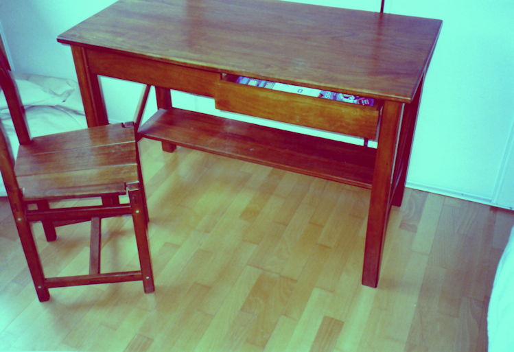 Bureau et chaise