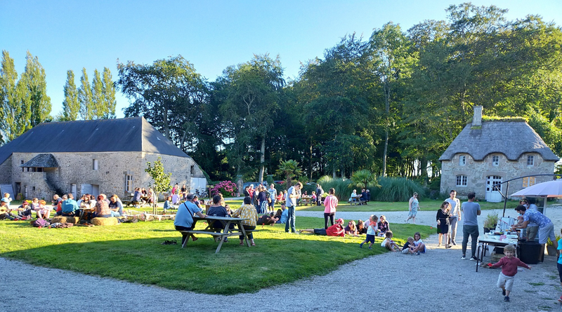 APERO CONCERT MUSETTE AU CHÂTEAU DE CARNEVILLE