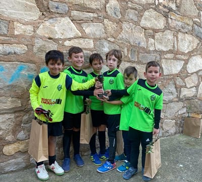 TRIANGULAR FUTBOL SALA