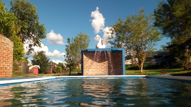 HOSPEDAJE, QUINCHO Y PISCINA