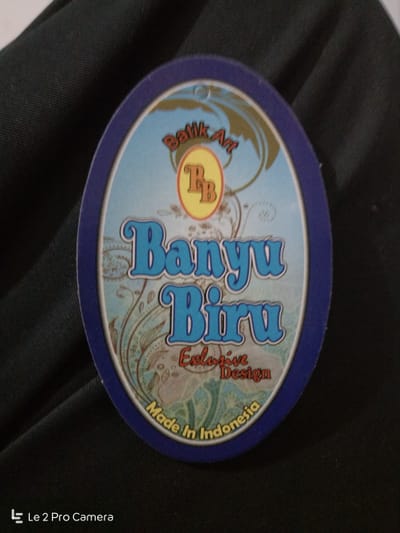 BATIK banyu biru