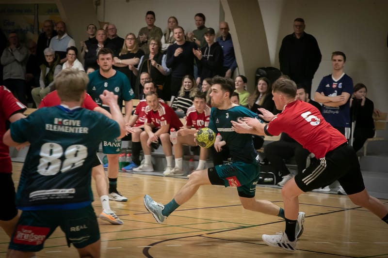 Give HK 2. division - Hørning 35-25