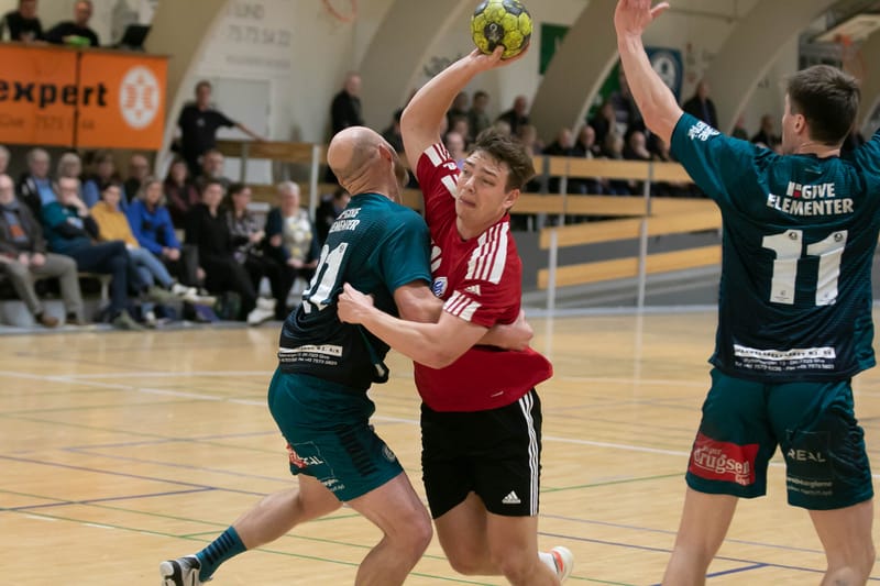 Give HK 2. division - Hørning 35-25