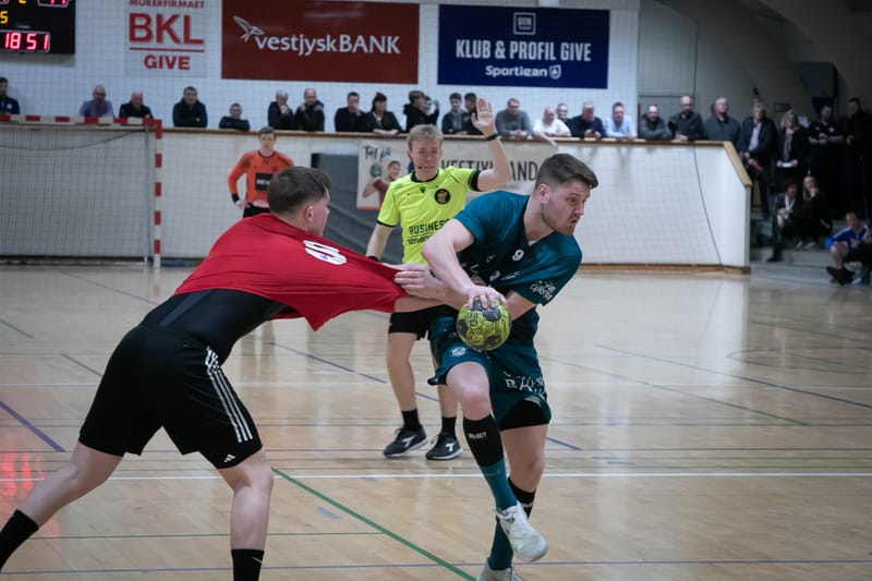 Give HK 2. division - Hørning 35-25