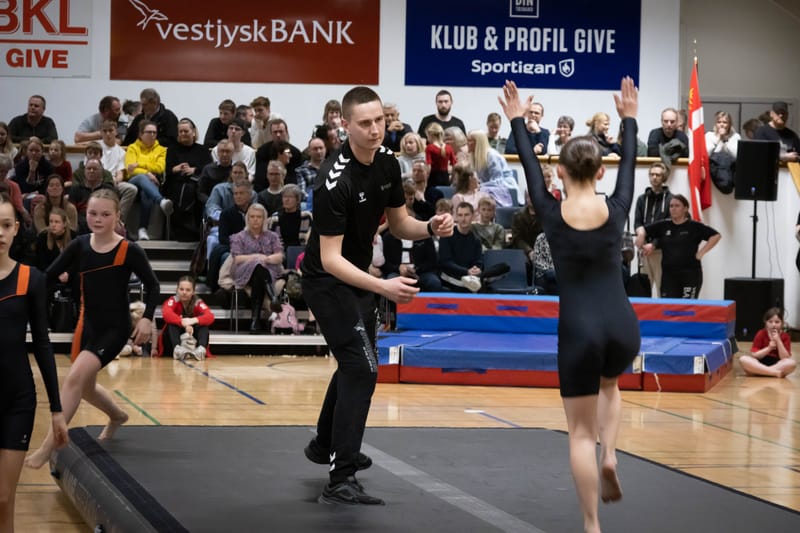 Forårsopvisning Give marts 2023