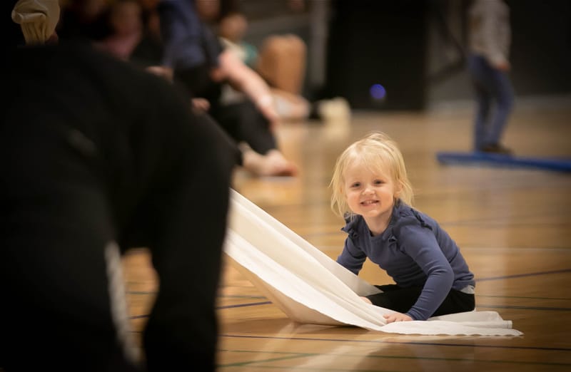 Forårsopvisning Give GIF marts 2023 vol. 2