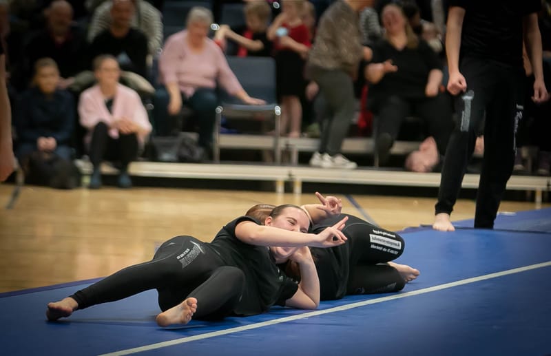 Forårsopvisning Give GIF marts 2023 vol. 2