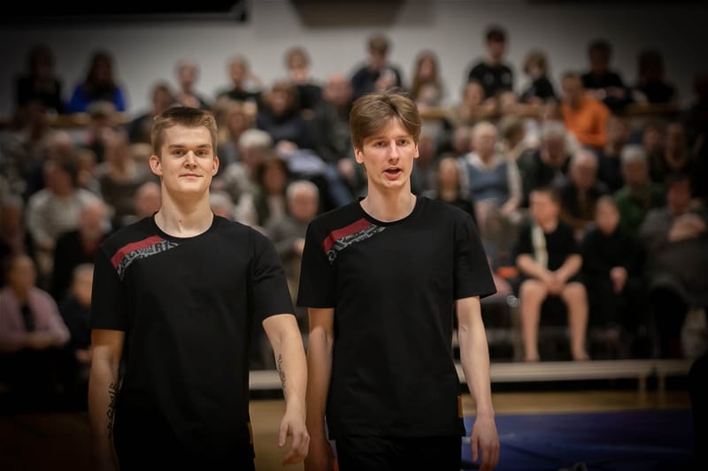 Forårsopvisning Give GIF marts 2023 vol. 2