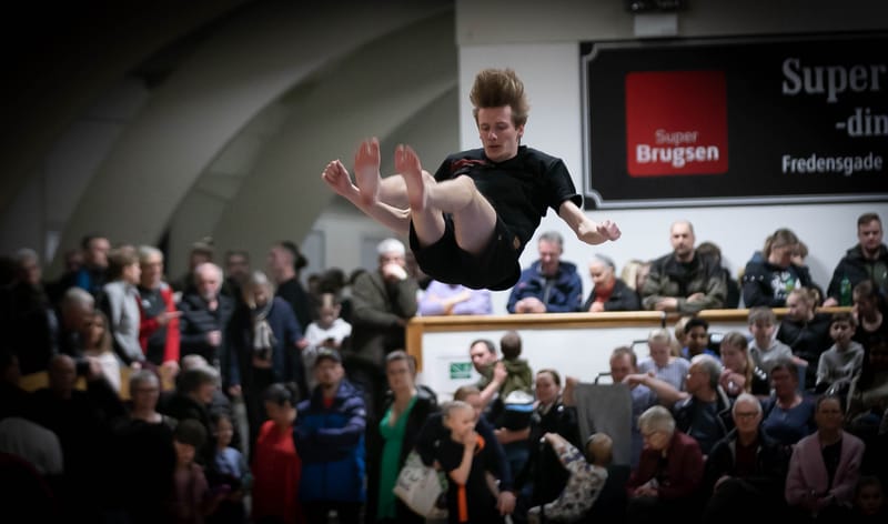 Forårsopvisning Give GIF marts 2023 vol. 2