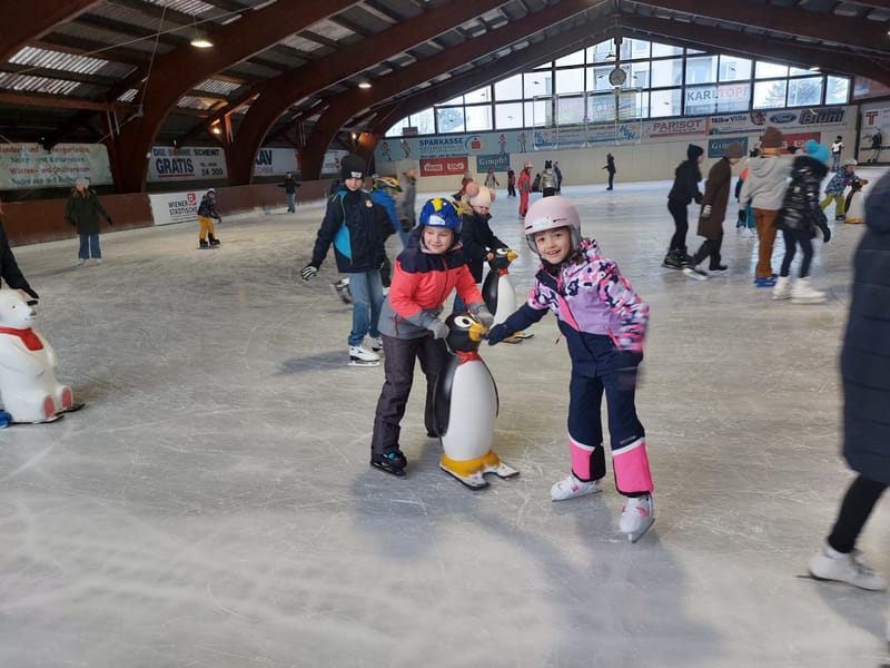 Eislaufen (Dezember 2022)