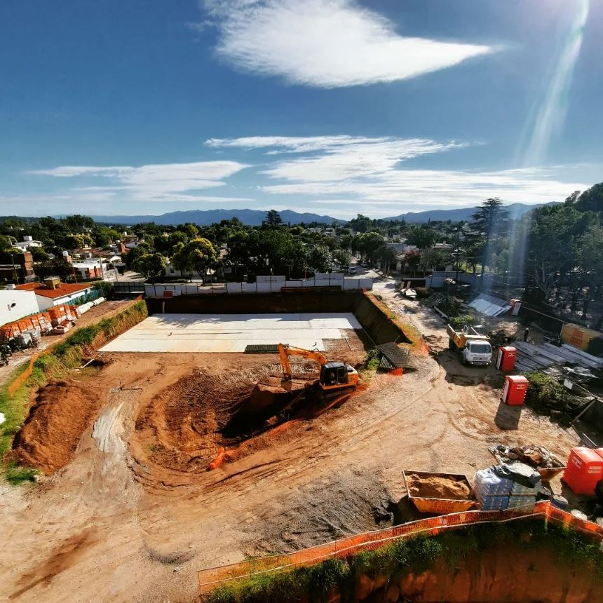 BAHÍA RESORT +22.000 m²