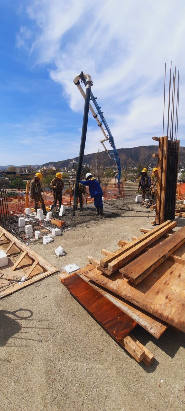 STEFANO V +10.000 m²