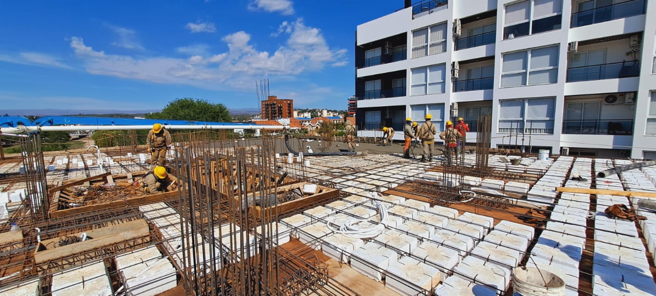 STEFANO V +10.000 m²