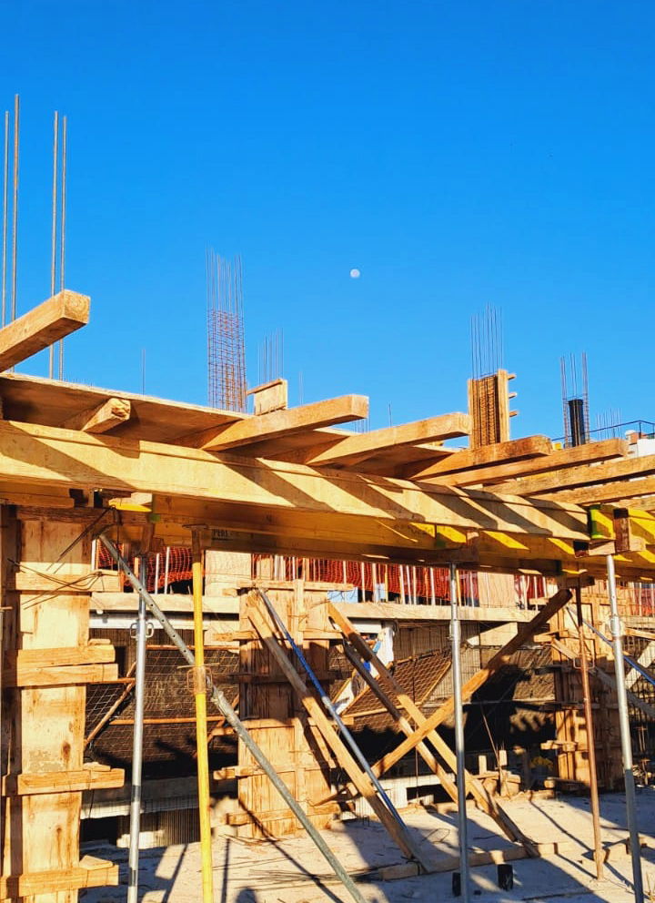 STEFANO V +10.000 m²