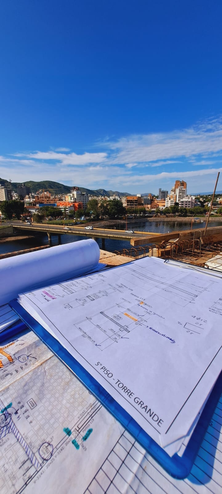 STEFANO V +10.000 m²