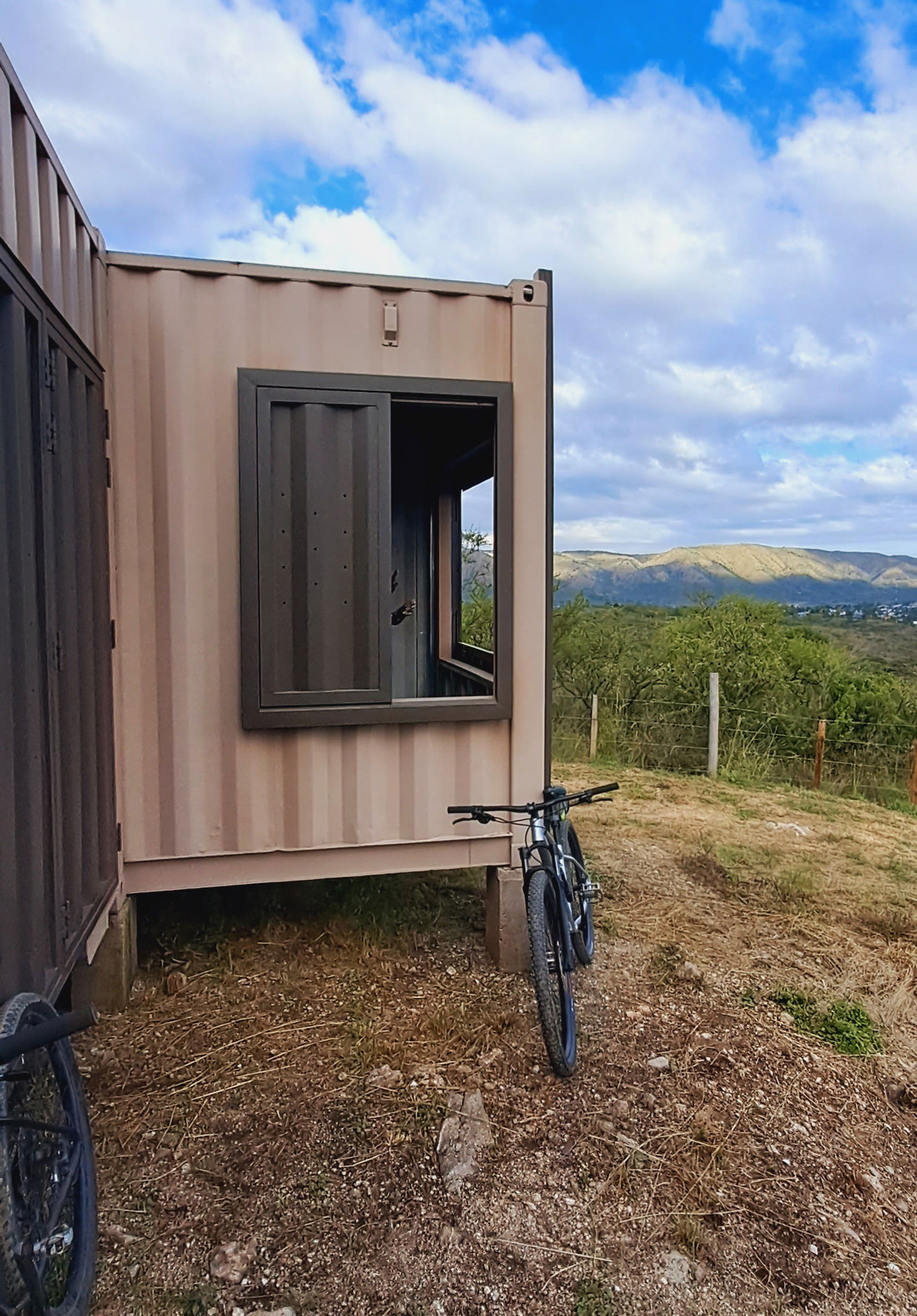 CASA CONTAINER +60 m²