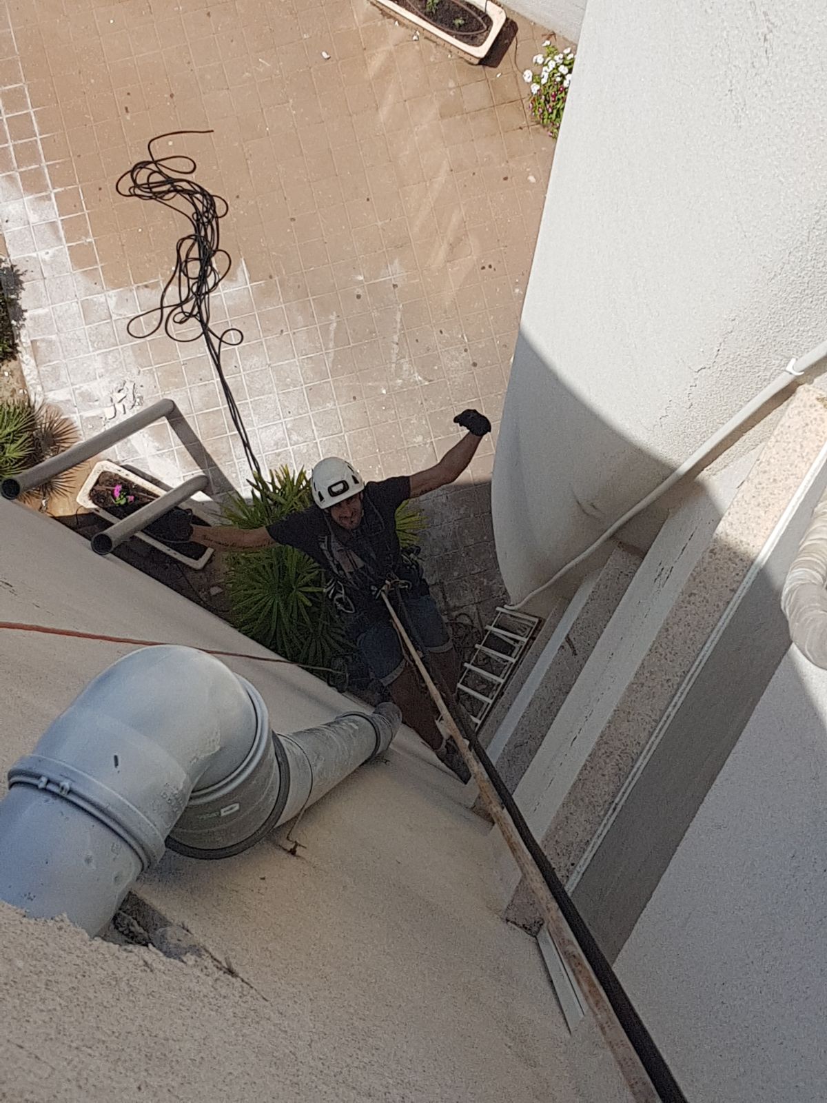 תיקון צנרת בסנפלינג חיצוני גבוה