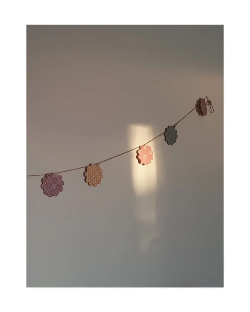 KEIN MENSCH KANN DEN ANDEREN VON SEINEM LEID BEFREIEN. ABER ER KANN IHM MUT MACHEN, DAS LEID ZU TRAGEN.