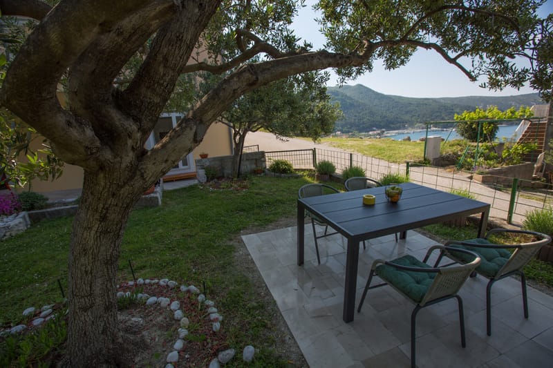 Apartment 2+2 with sea view