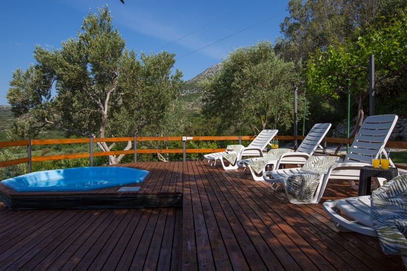 Apartment 2+2 with sea view