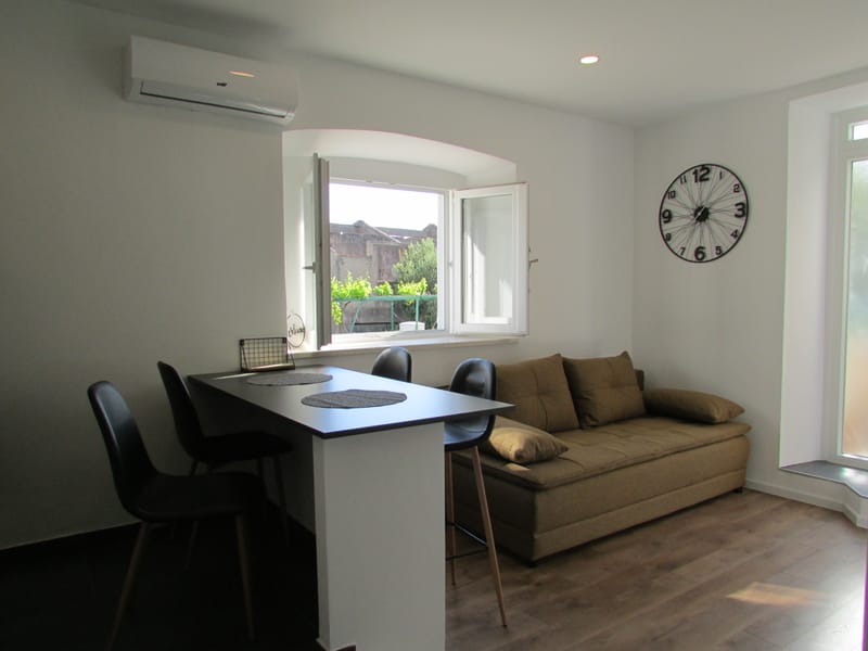 Apartment 2+2 with sea view