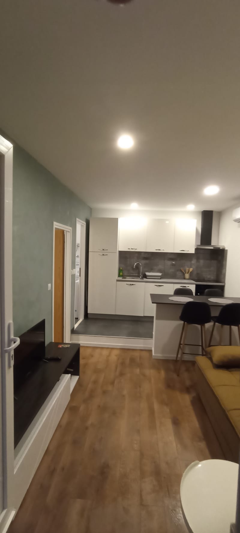 Apartment 2+2 with sea view