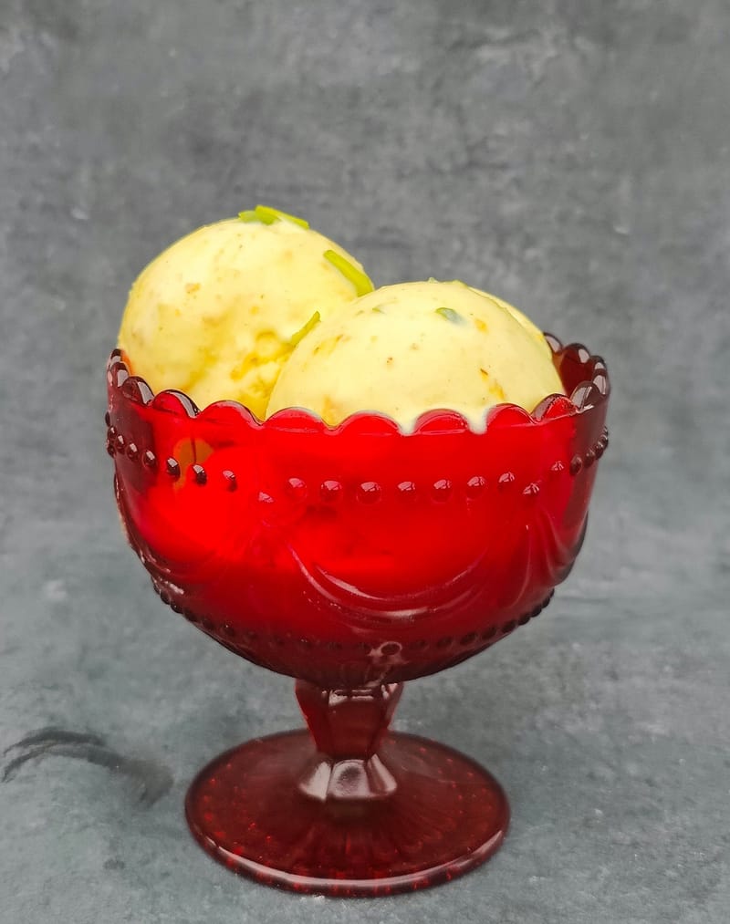 SAFFRON ICE CREAM