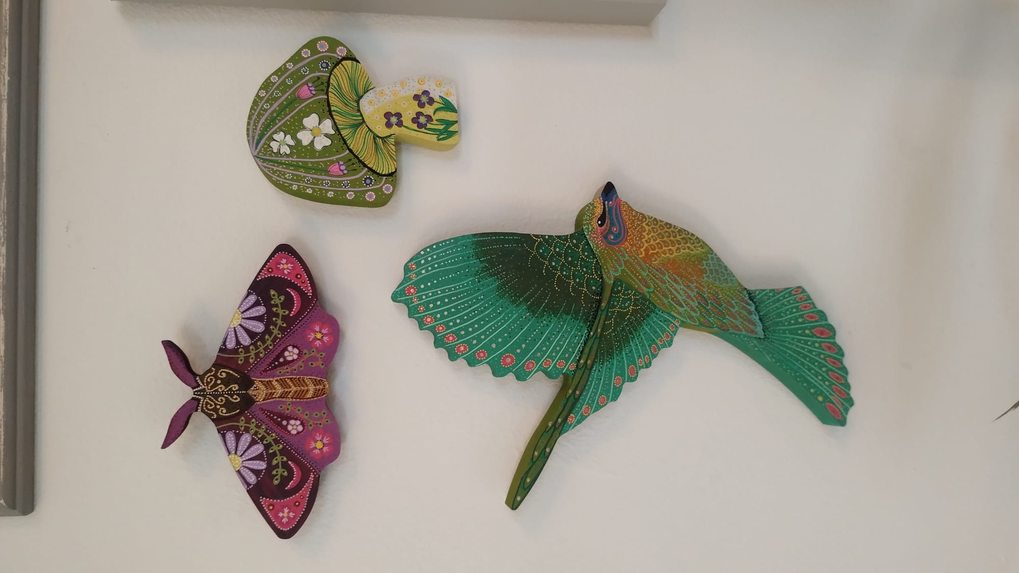 WOODEN ARTWORKS- FREE STANDING OR WALL MOUNTED 