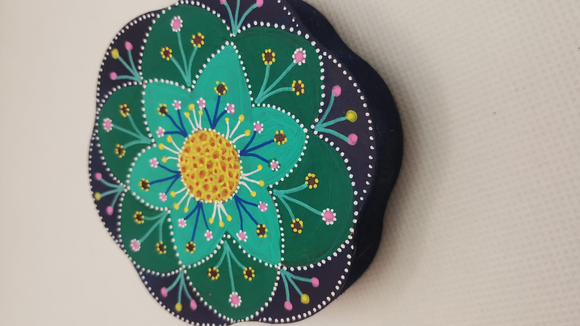 WOODEN ARTWORKS- FREE STANDING OR WALL MOUNTED 