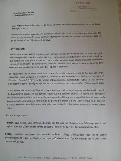 Creación de una figura que pueda trabajar en las escuelas e institutos de la ciudad.
