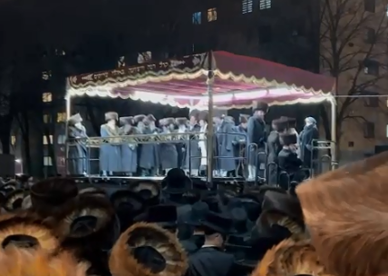 עדכון ראשוני: שמחת בית ויז'ניץ בוויליאמסבורג