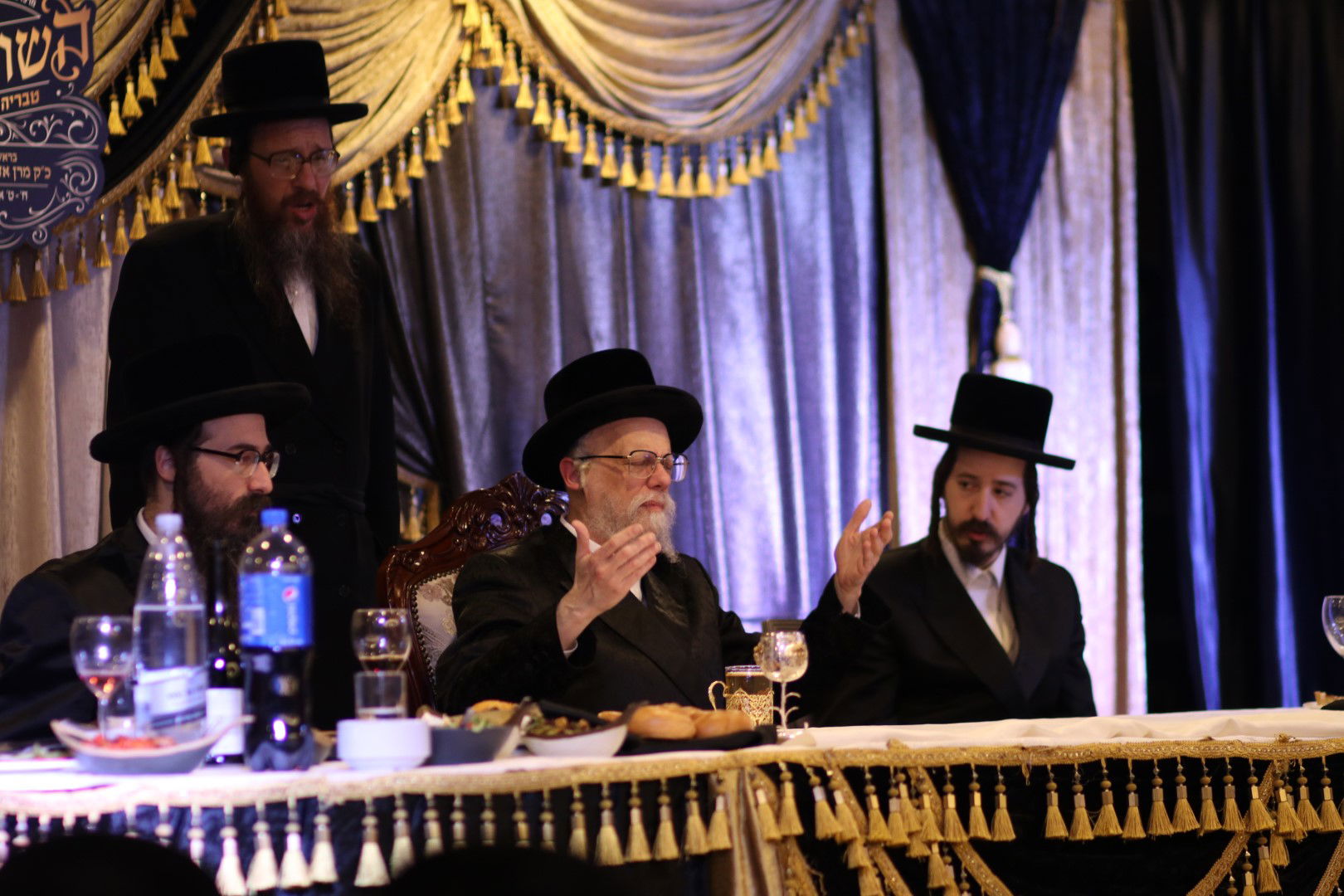 גלריה: סערט ויז'ניץ: הוועידה המרכזית לשותפי המוסדות בראשות כ"ק מרן אדמו"ר שליט"א