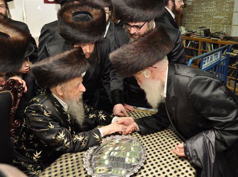סערט ויז'ניץ: הקסטה העתיקה נמצאה בבית הרבי