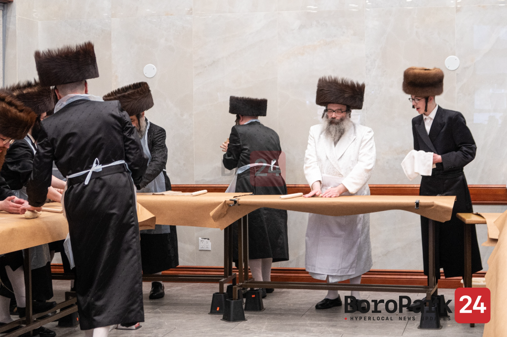 גלריה: יו"ט פסח בחצה"ק וויזשניץ ב"פ