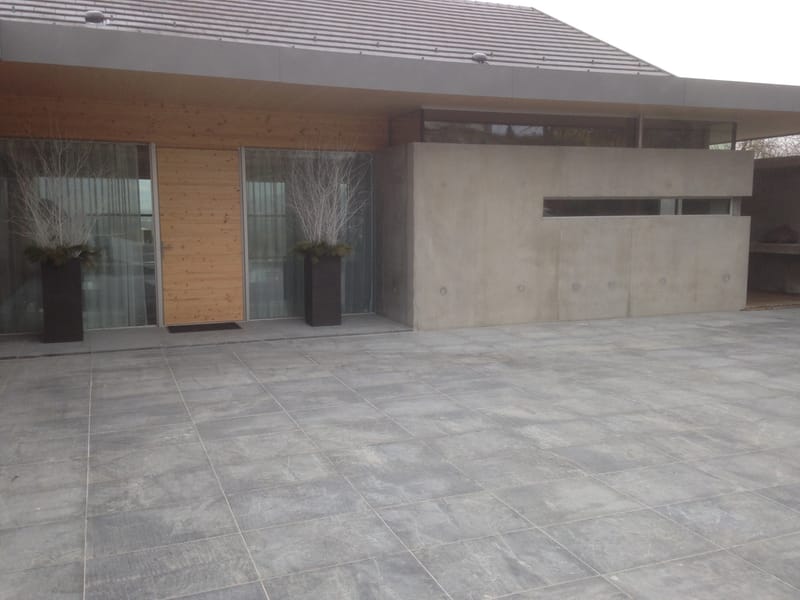 Villa béton brut de coffrage