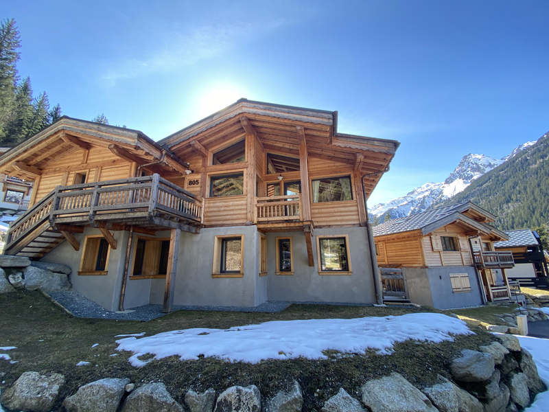 Soubassement de Chalet au Lavancher