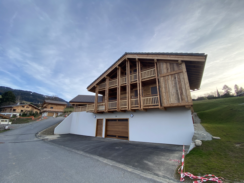 Soubassement d'un chalet mitoyen à Combloux