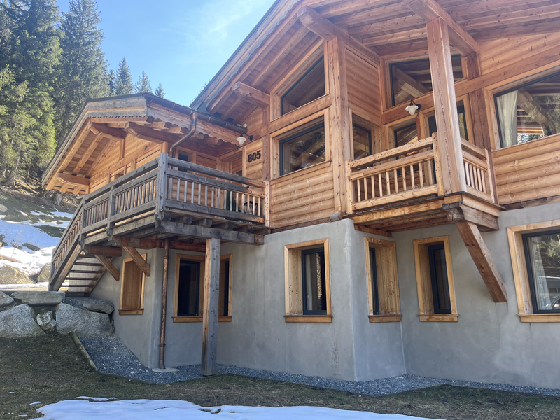 Soubassement de Chalet au Lavancher