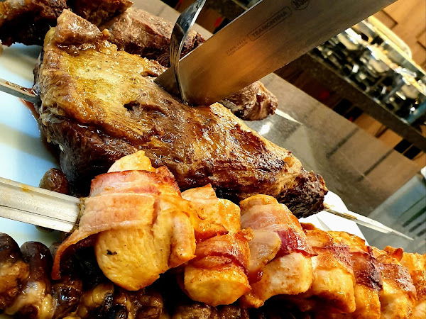 Self Service com Churrasco