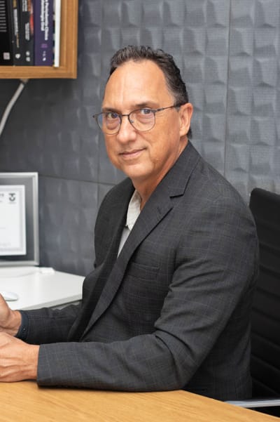 Dr. Albano Jr. image